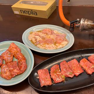 (スタミナホルモン食堂　食樂 長町店 )