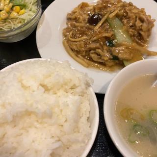 肉ウマニ定食(どんく)