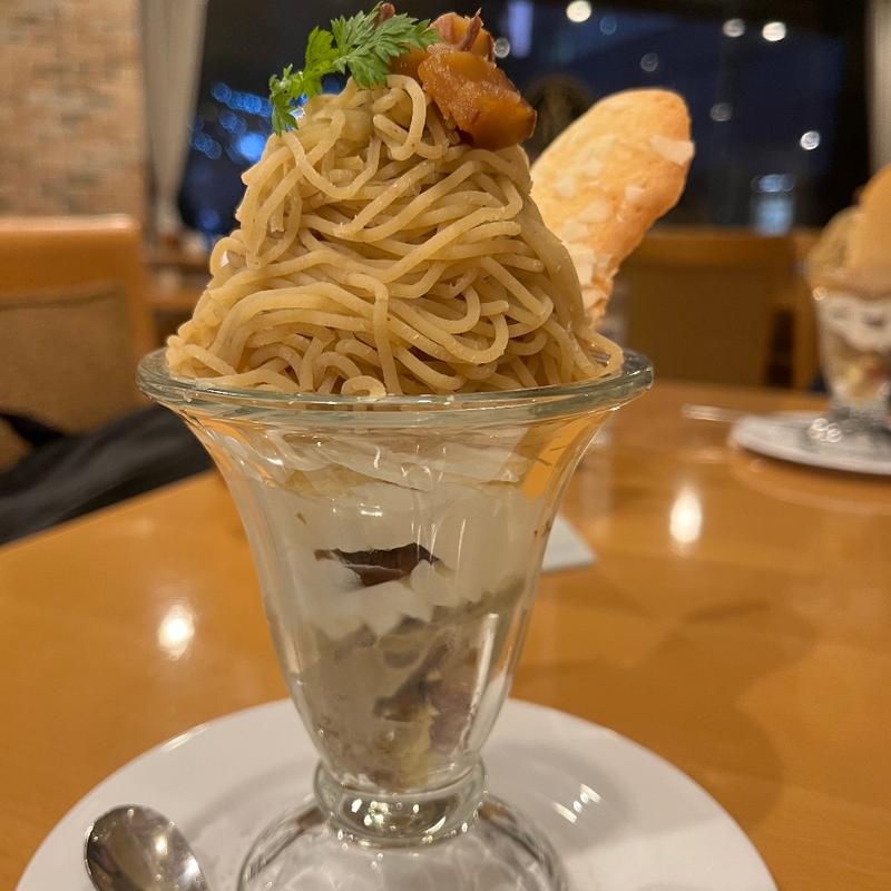 笠間の栗パフェ(水戸京成ホテル )