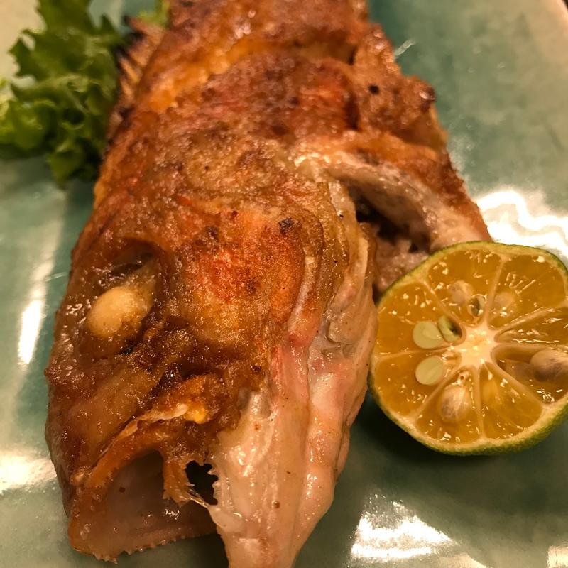 グルクン唐揚げ(海鮮居酒屋 ちゅらさん亭)