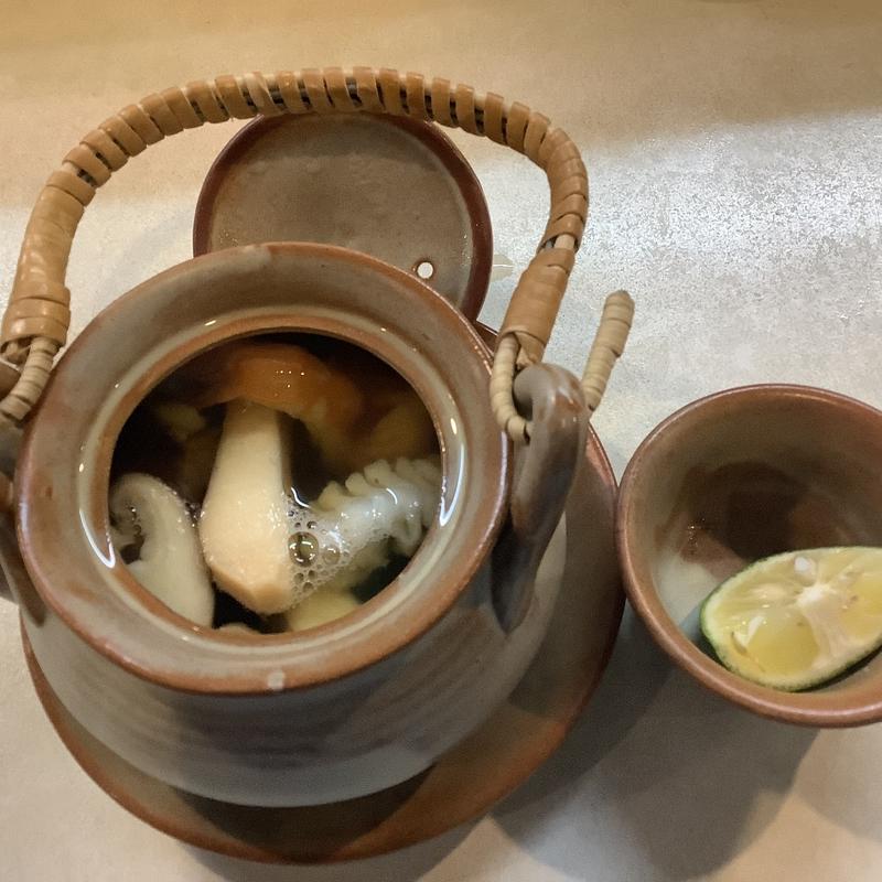 土瓶蒸し(寿し圭)