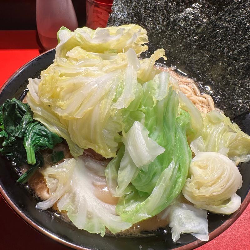 ラーメン大　ダブルキャベツ(横浜ラーメン斎藤家)
