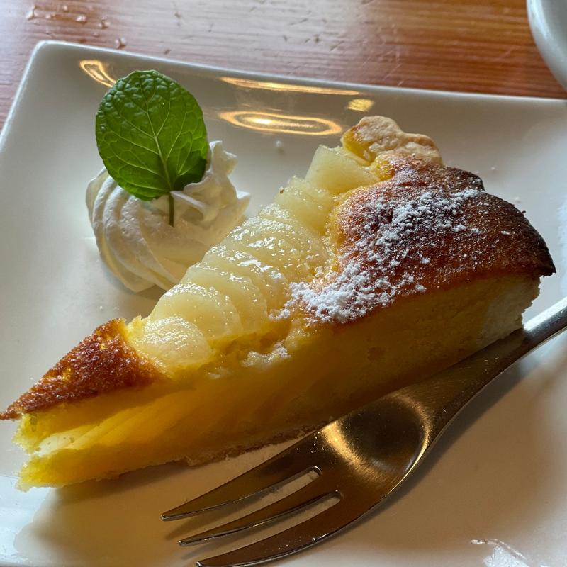 洋梨のタルト(ラ・バンビーナ)