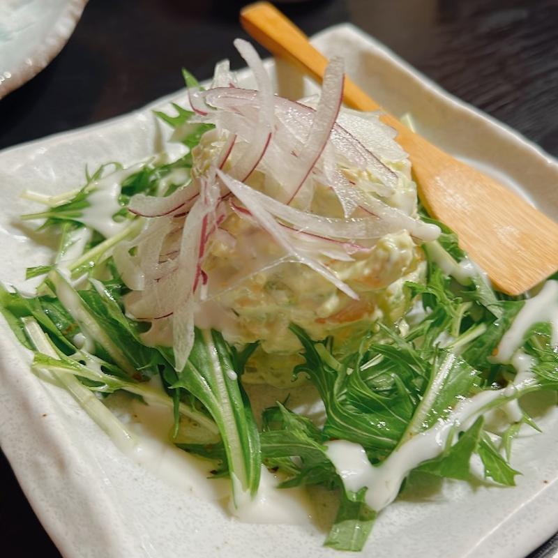 カリカリジャコと水菜のサラダ(たべのみ処 げんたろう商店)