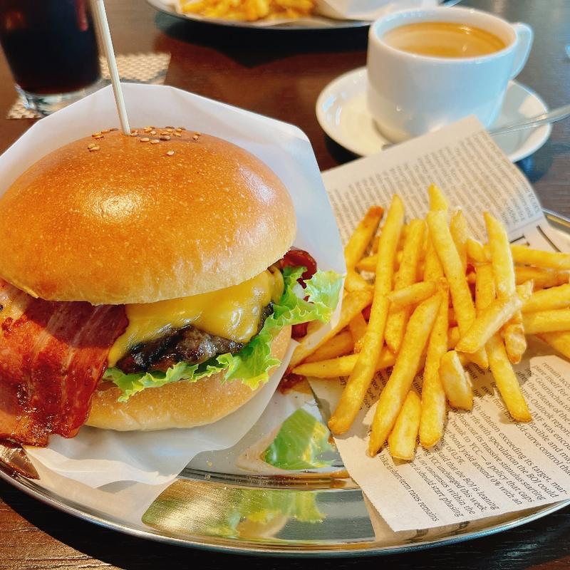 ベーコンチーズバーガー(ライダーズカフェヴィンテージ)