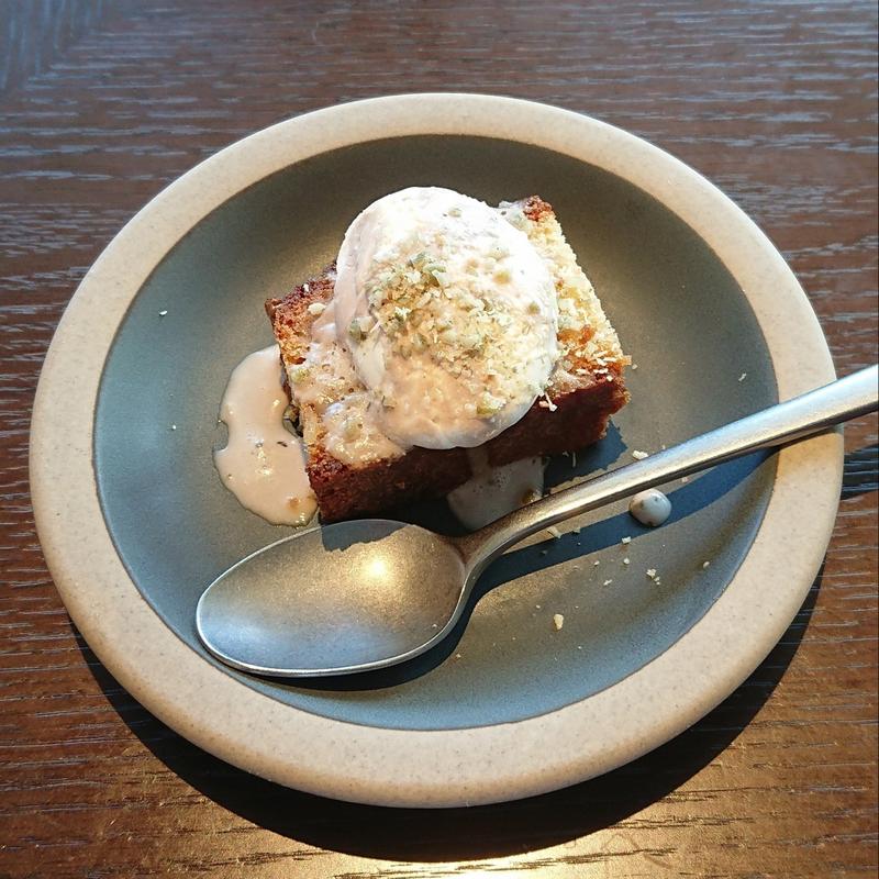 パウンドケーキ(BETELNUT THAI VIETNAMESE DIMSUM)