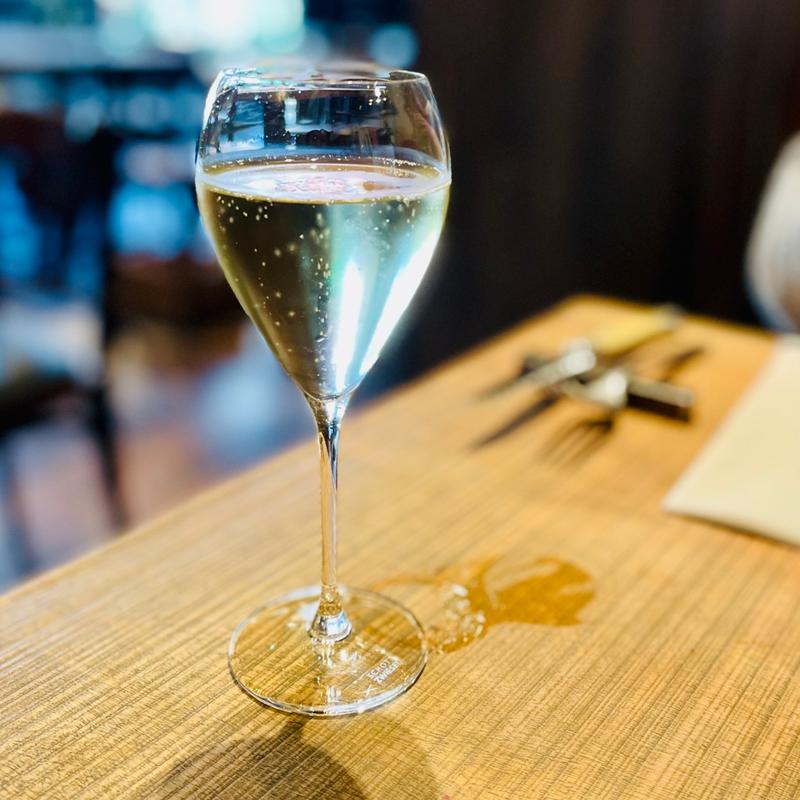 ランチ食前ワイン　スパークリングワイン(Bistro flat)