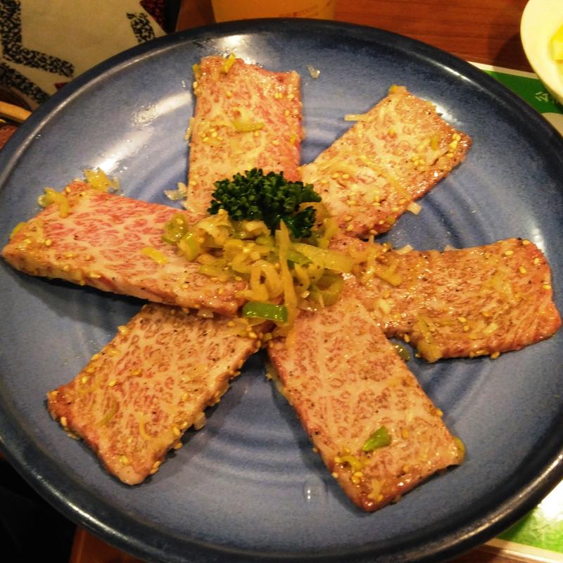 特上カルビ(焼肉 広鈴)