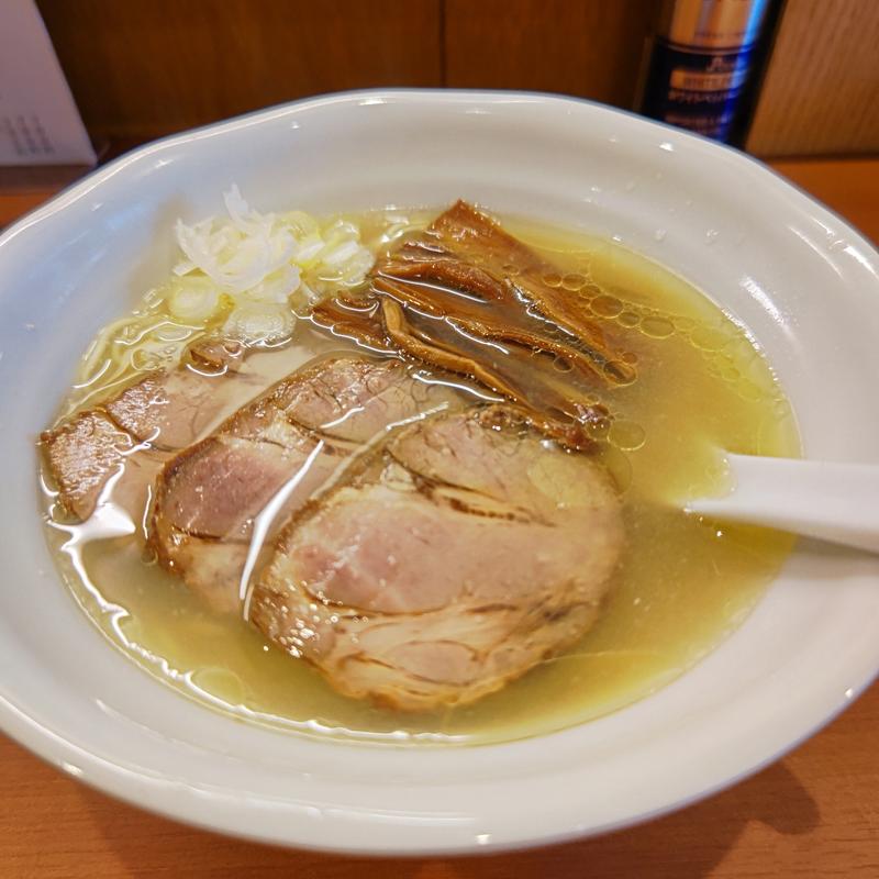 塩麹そば＋焼豚(中華そば さとう 元町店)