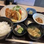 かきフライ定食(小料理 早和)