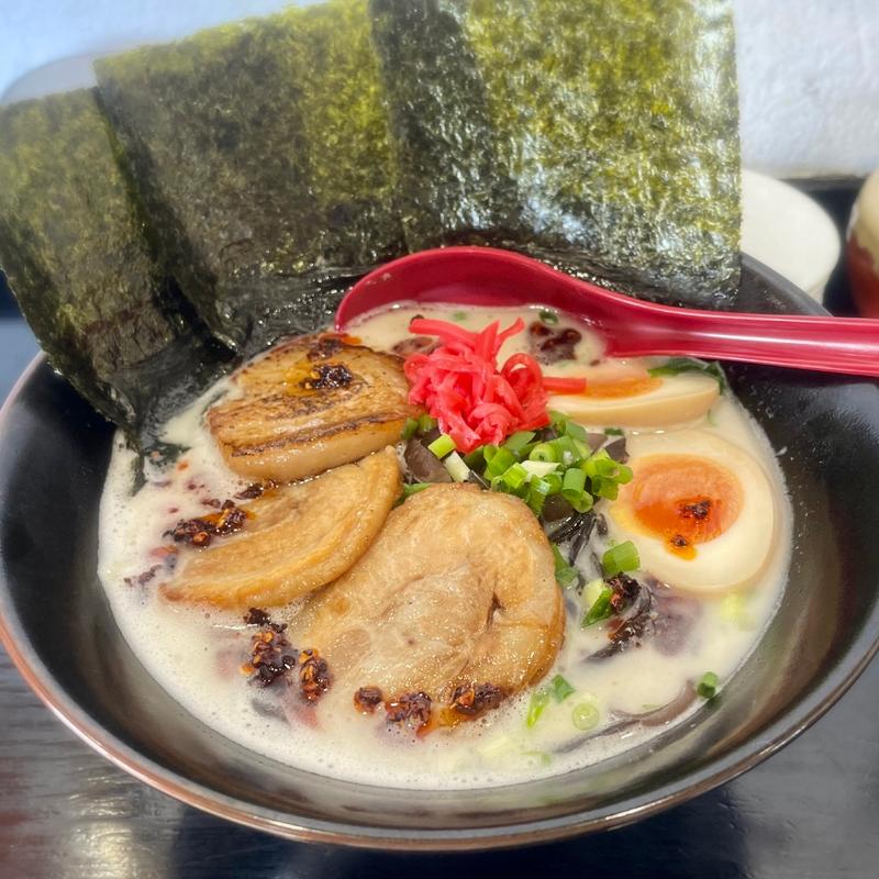 白とんこつスペシャルラーメン(麺や 丸壱)