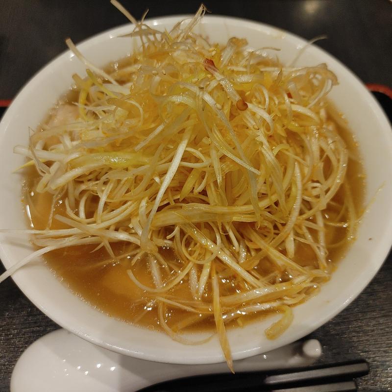 爆盛りねぎ焼豚ラーメン(喜多方ラーメン坂内 船橋店)