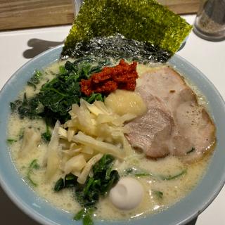 塩豚骨ラーメン(丸花 (○花))