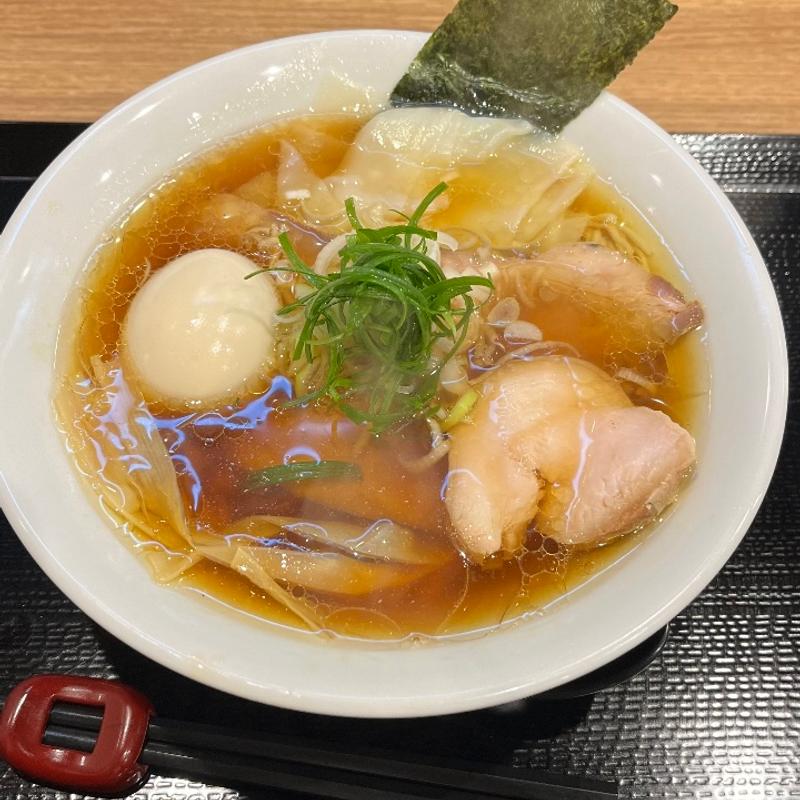 全部のせ特製地鶏中華そば　醤油(Japanese Noodles 娘娘)