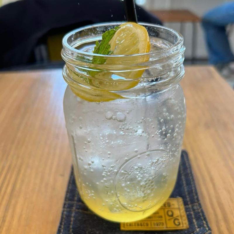 自家製レモネード(WAVES)