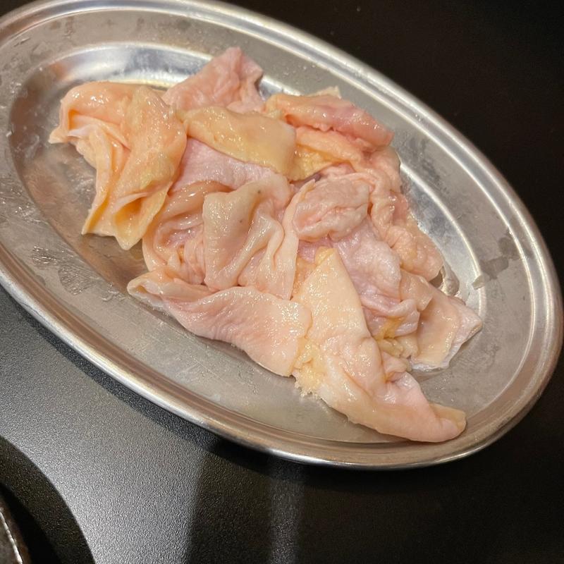 皮 塩(鳥焼肉 鳥正)