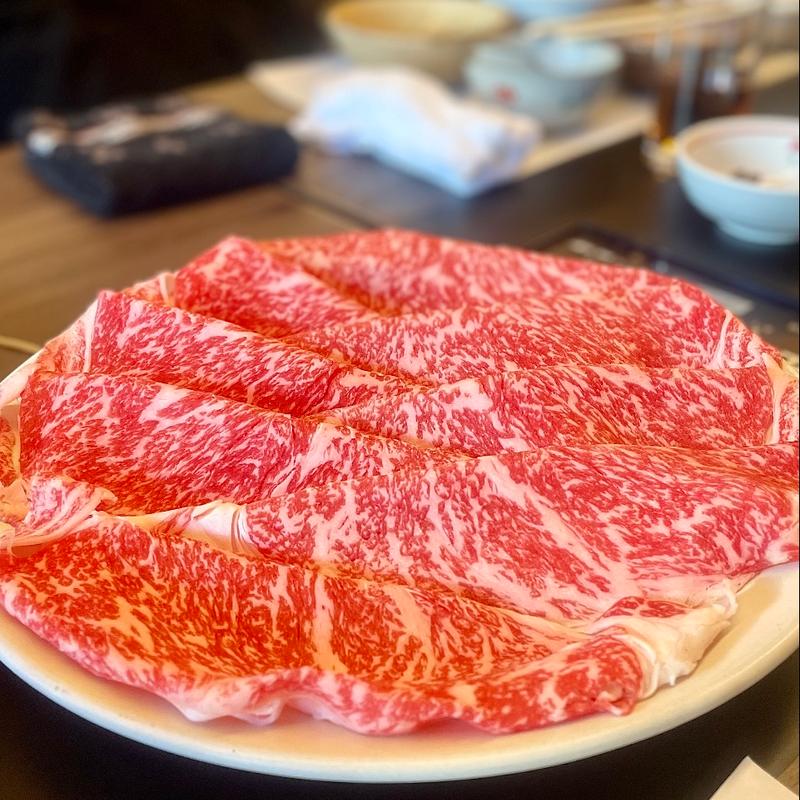 しゃぶしゃぶ（和牛特選霜降肉）(木曽路 大和店)