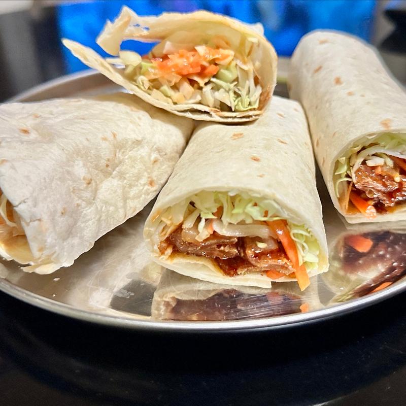 トルティーヤ(ヤンニャム鶏皮、塩麹チキン)(オリンピック 墨田文花店)