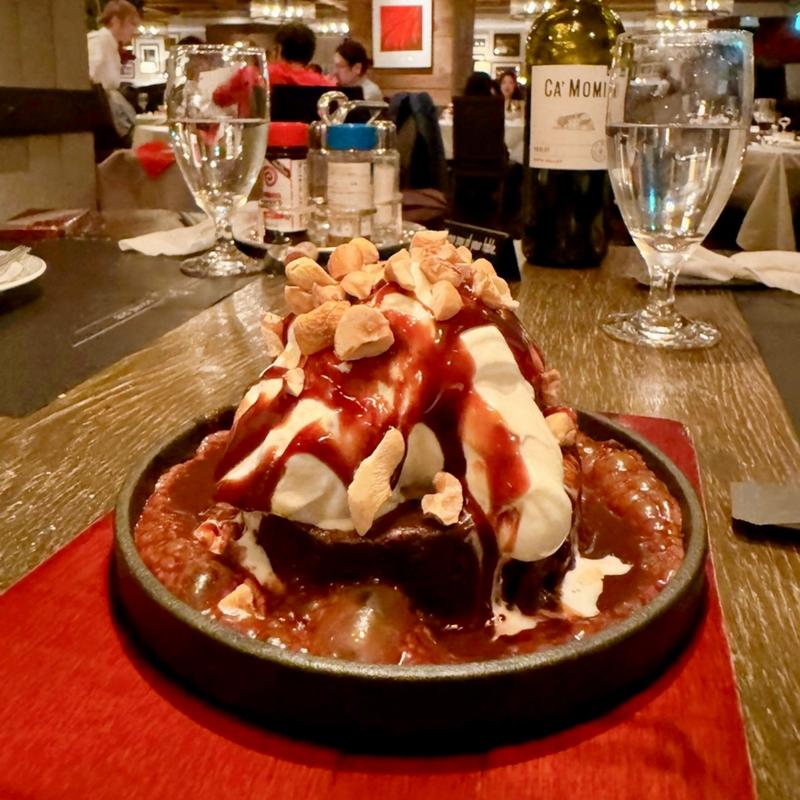 ホットブラウニーサンデー(ロウリーズ・ザ・プライムリブ 東京 恵比寿ガーデンプレイス  )