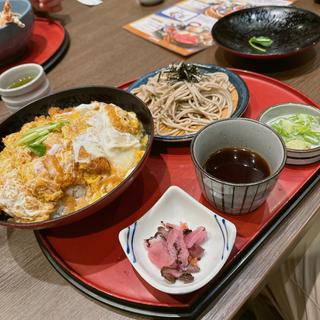 カツ丼と麺(サガミ 松原店)