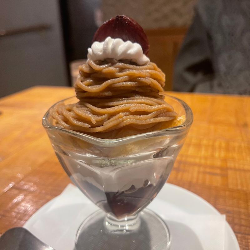 自家製コーヒーゼリーモンブランパフェ(ドトール珈琲農園 大宮駅東口店)