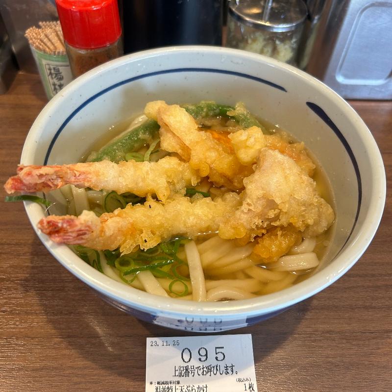 温特上天ぷらかけうどん（並盛）(おにやんま 豊洲店)
