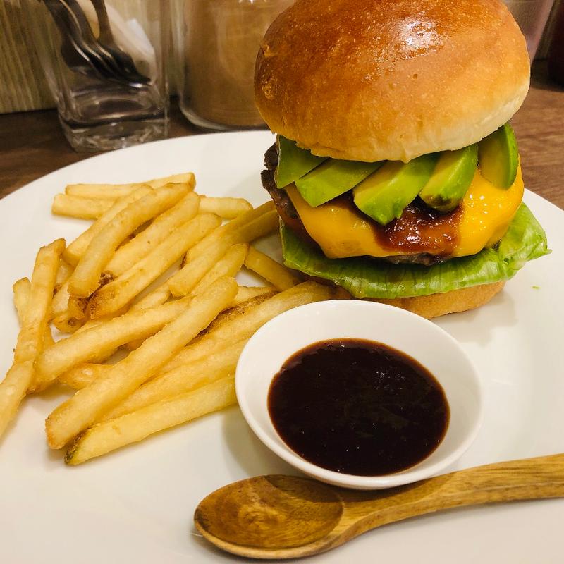 アボカドチーズハンバーガー(バーガーハウス ウズ)