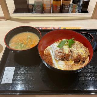 ヒレカツ丼豚汁セット(松乃家 本厚木店)