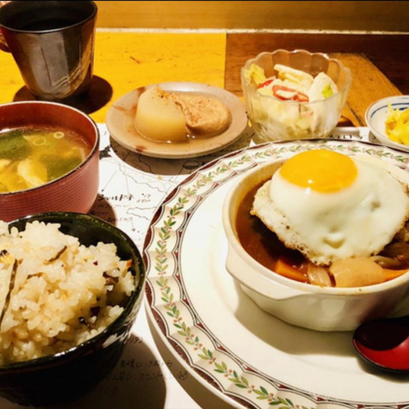 ハンバーグ(和洋割烹 しまおか)