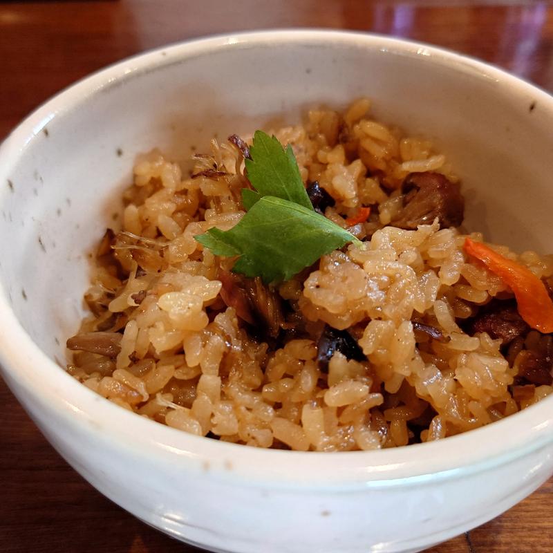 焼豚五目炊き込みご飯(白河手打中華そばいずみや)