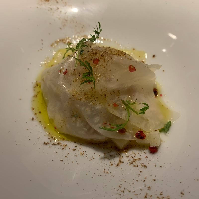 根セロリ・真鯛・帆立・ベルガモット(ビストロ・シンバ （bistrosimba）)