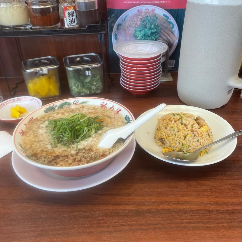背脂醤油ラーメン 焼き飯（小）セット(京都北白川ラーメン魁力屋 茅ヶ崎店)