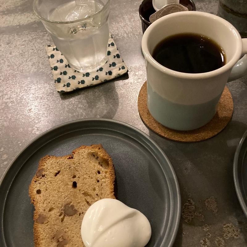 しろやまブレンドと本日のフランス菓子(POUND)