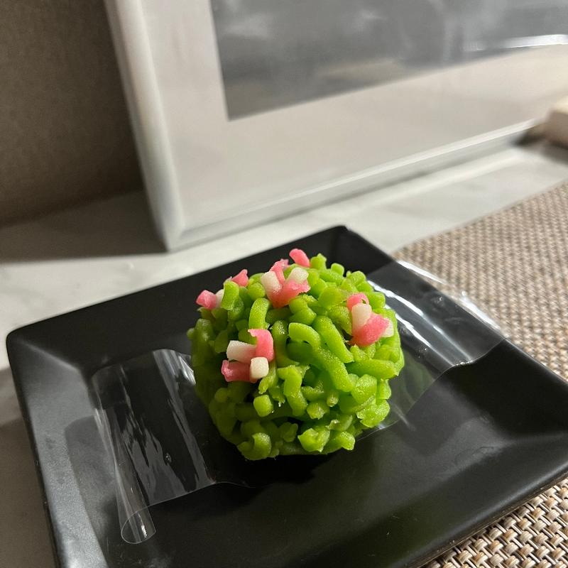 山茶花きんとん(御菓子司 塩野)