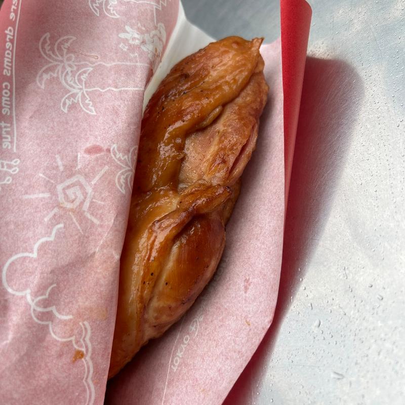 スパイシースモークチキンレッグ(ロストリバークックハウス)