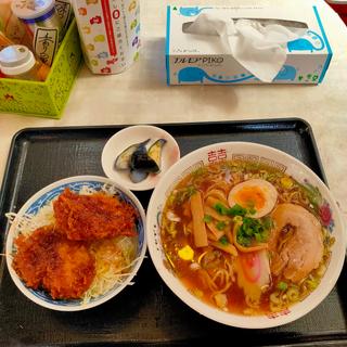 小盛ソースカツ丼とラーメンのセット(松喜食堂 屋台店 )