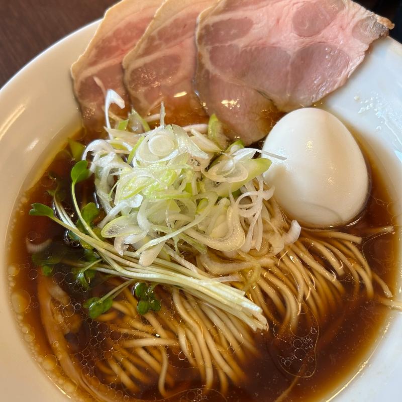 味玉醤油らぁ麺(オカモトモノガタリ)