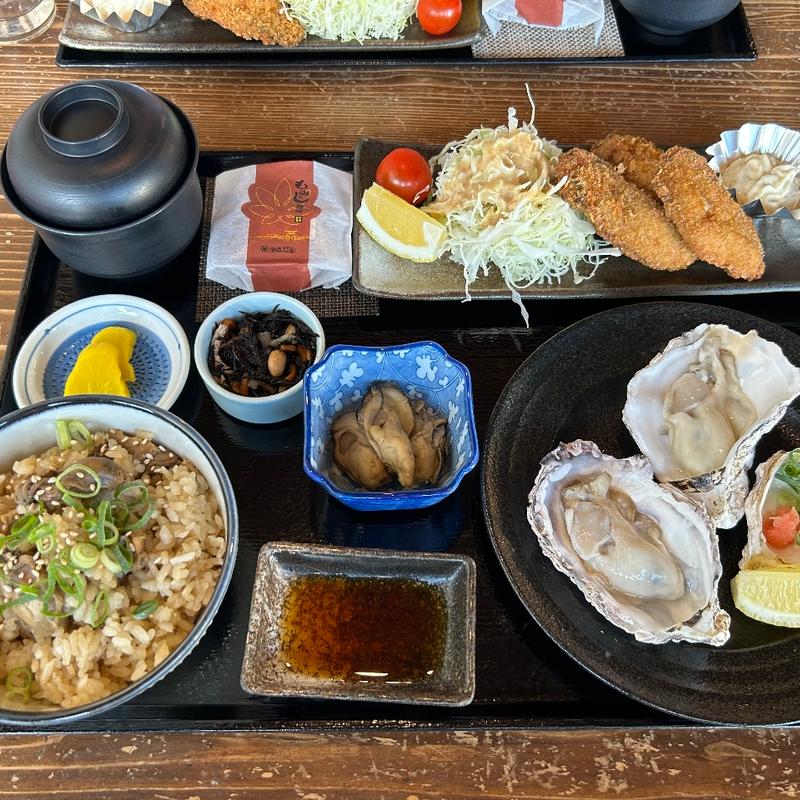 てらいわ御膳(かきの館 寺岩 （かきのやかた てらいわ）)