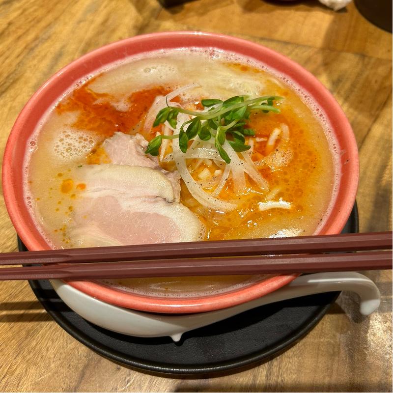 トマとん(博多純系豚骨ラーメン まんかい 天満橋店)