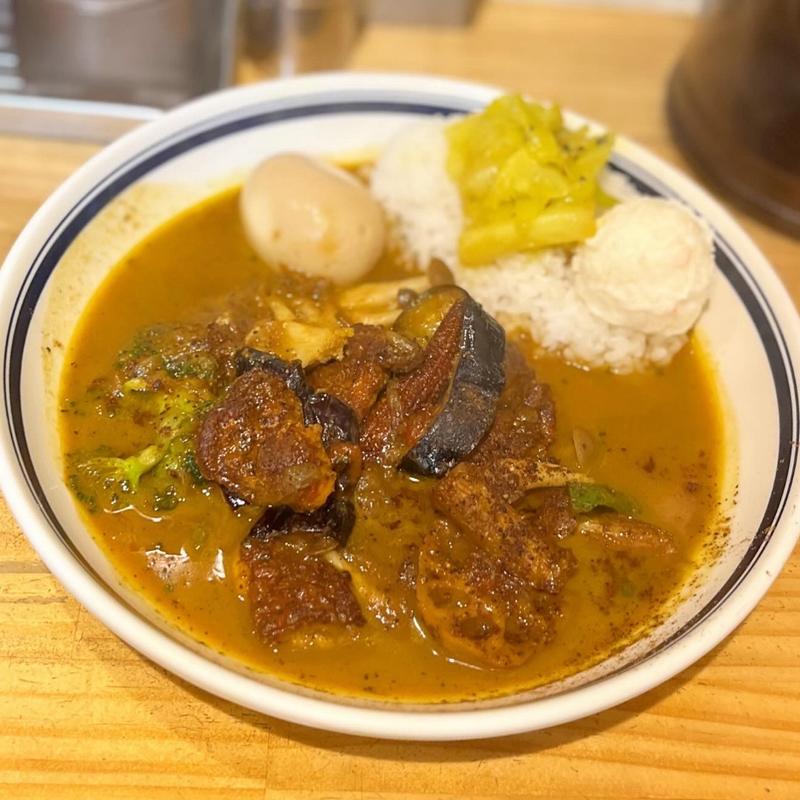 チキン野菜カレー（味玉トッピング）(カレーライス専門店 ブラザー)