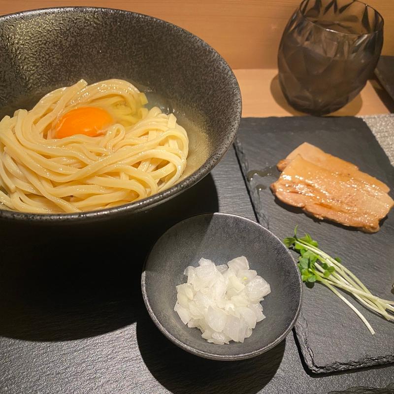 たまごかけ麺豚(麵屋二二一（ふじい）)