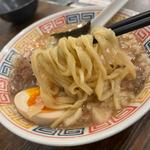 背脂ニボシソバ(麺乃はる)