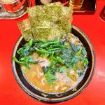 ほうれん草ラーメン(並)(横浜家系ラーメン　志田家　蒲田店)