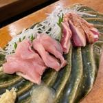 地鶏の刺身