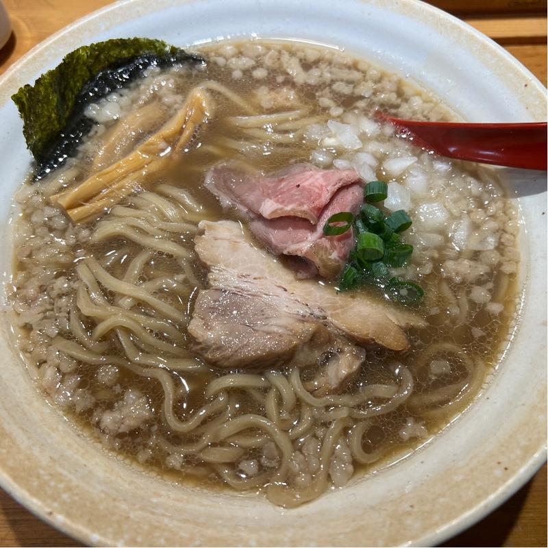 背脂煮干し醤油らーめん(焼きあご塩らー麺 たかはし 上野店 )