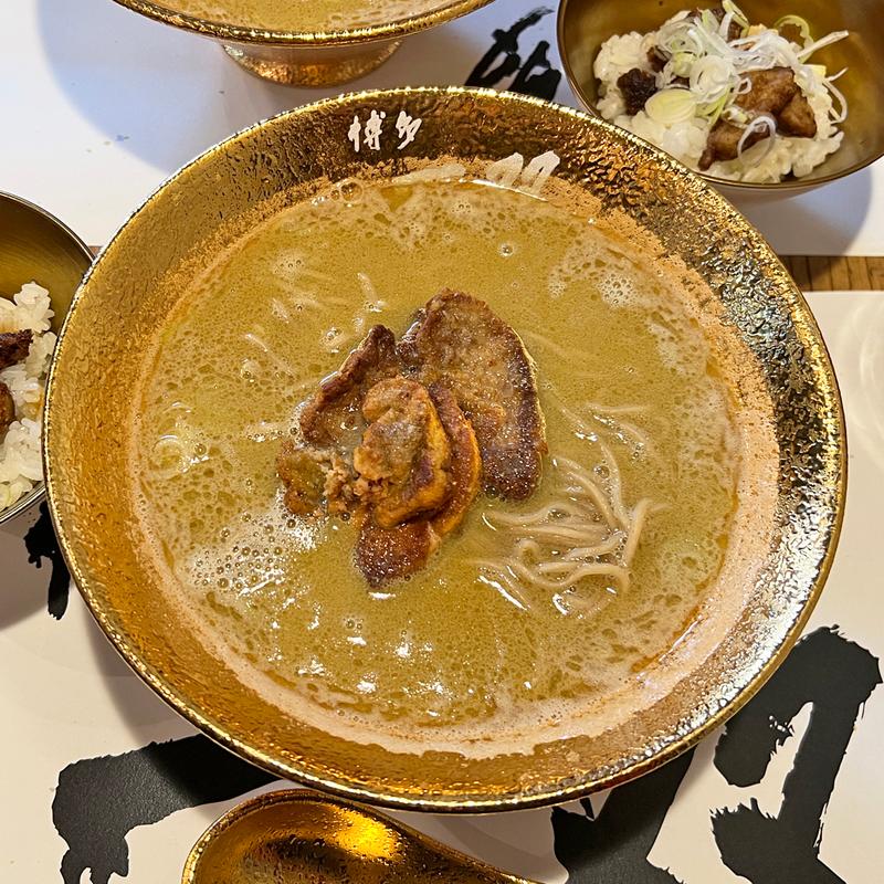 創業11周年記念ラーメン(博多一双 祇園店)