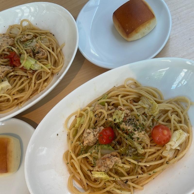 パスタセット（本日のパスタ）キャベツと鶏ひき肉のオイルパスタ(京都 AWA DINING COLLET)