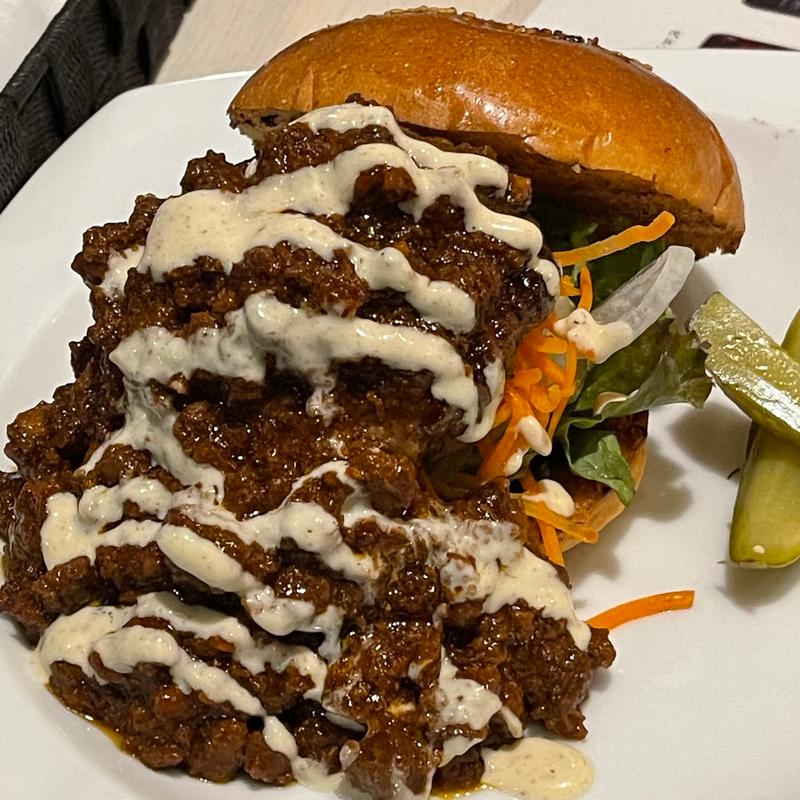 名物！！極上肉づくしバーガー(3000日かけて完成した極上ハンバーガーField)