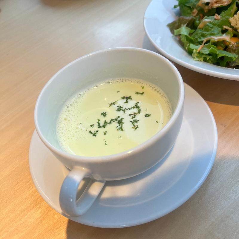 枝豆のポタージュ(京都 AWA DINING COLLET)