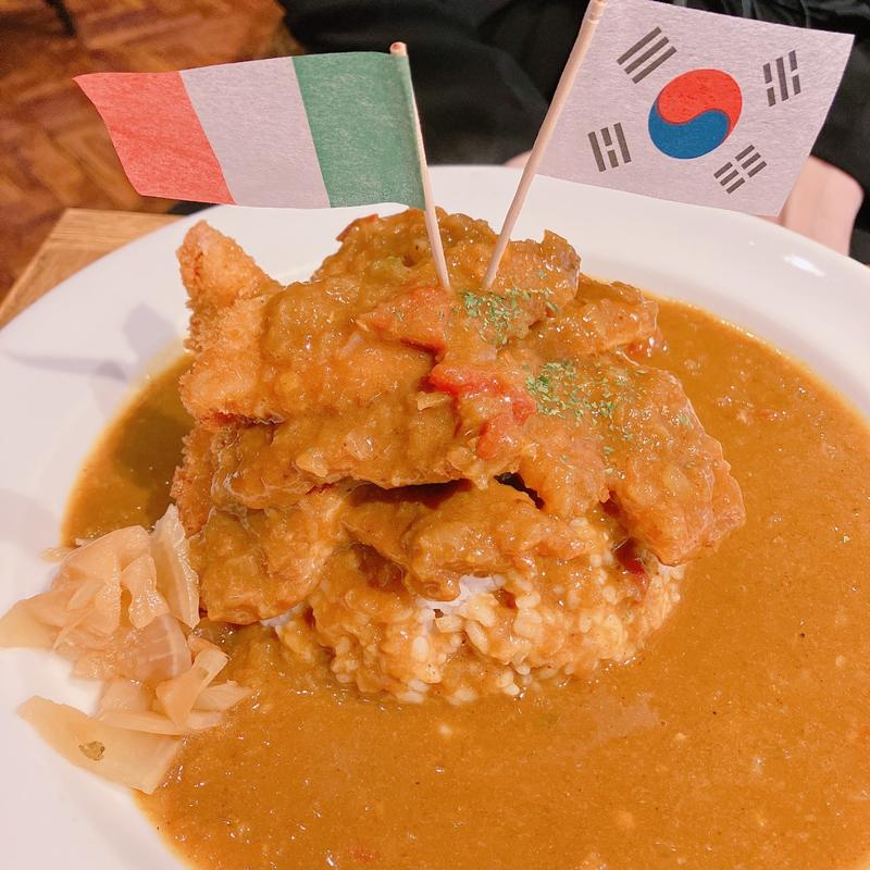 マウンテンチキンカツカレー(ビストロティガボンボン 池袋サンシャイン店)